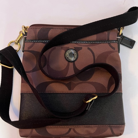 Coach Bags Coach Est 941 Handbag Almost Brand New Poshmark